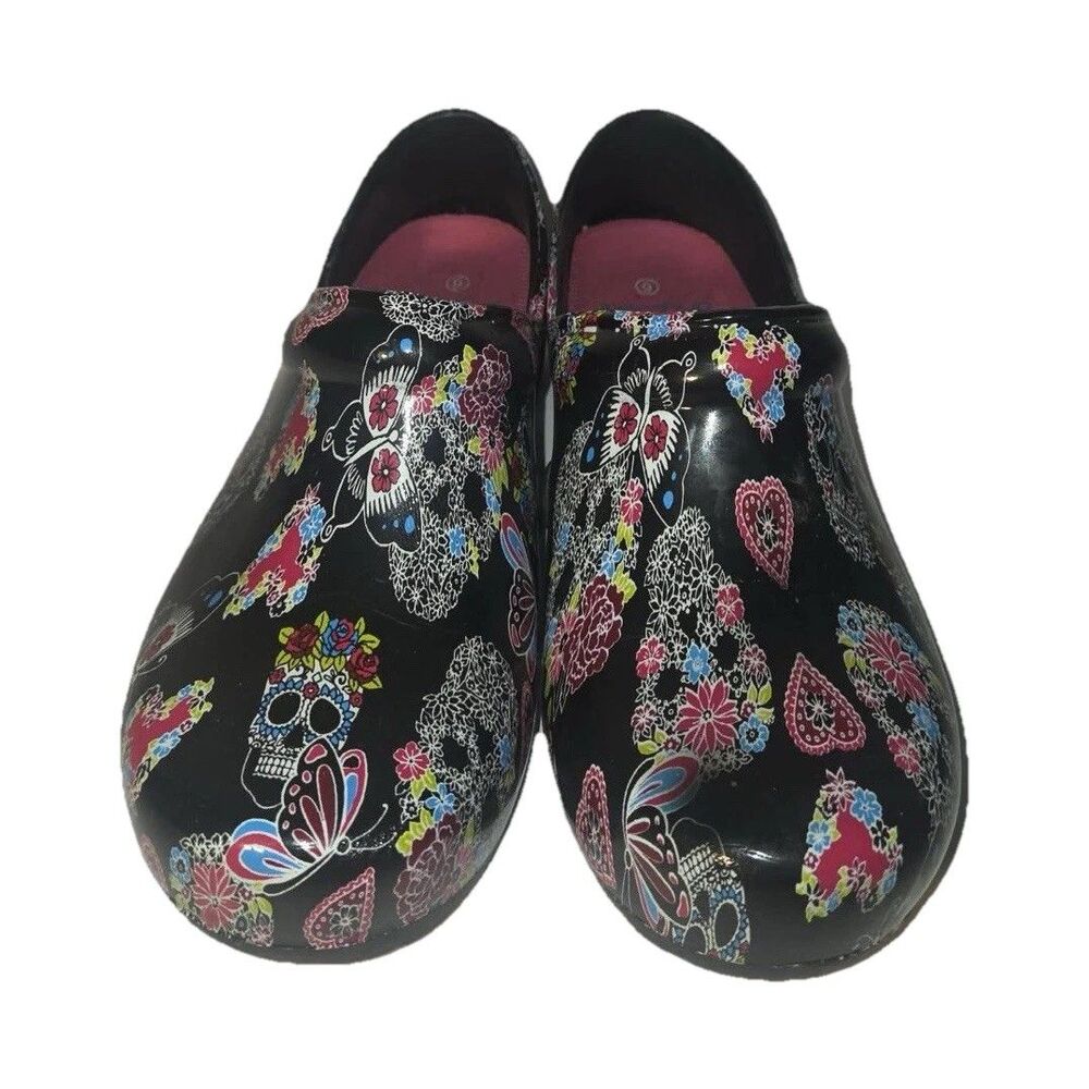 Anywear Women's SR Angel Sugar Skull Flutter Clogs Size 6
